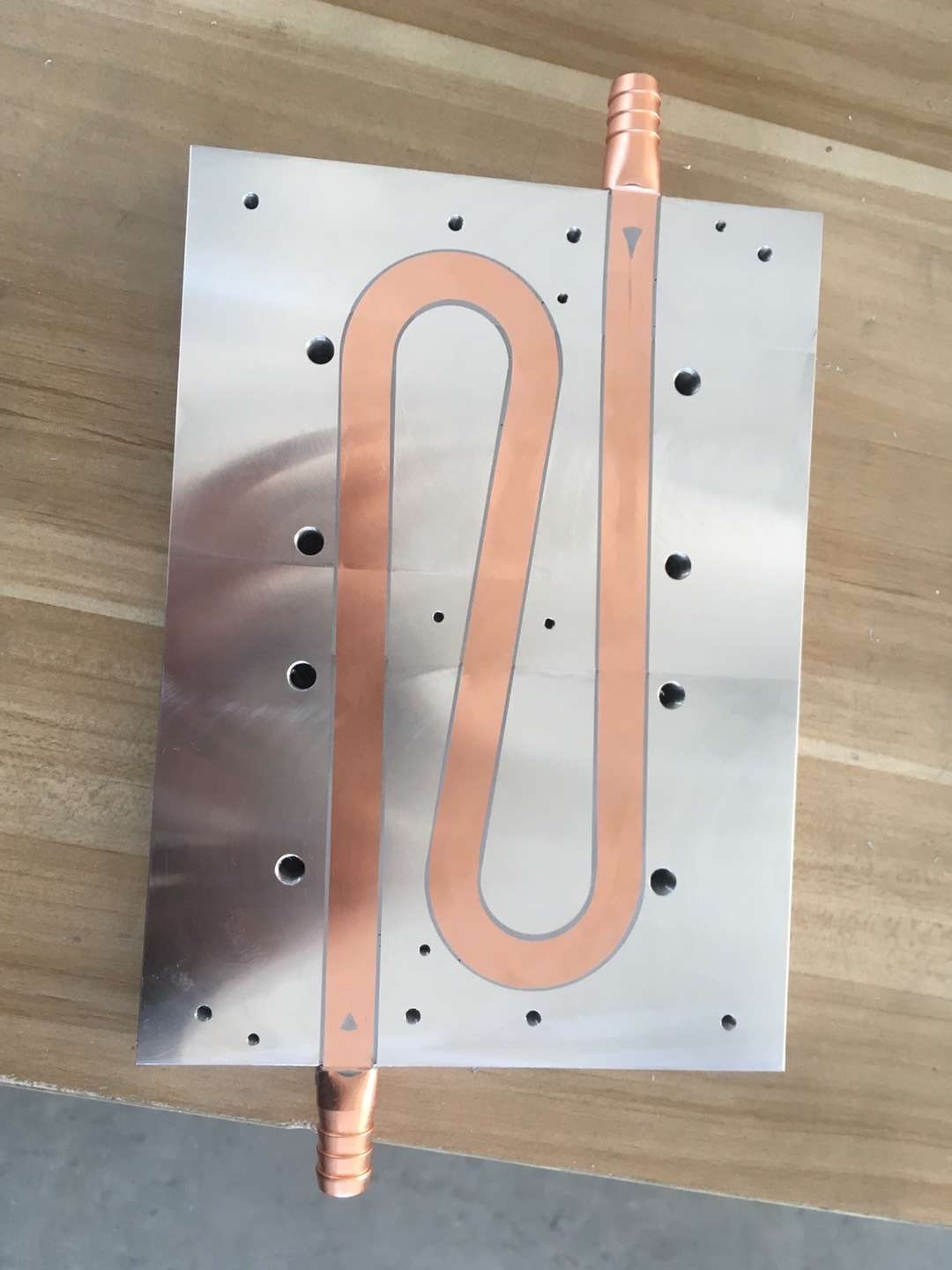 Customized Water Cold Plate For Electrical Devices Cooled Heat Sink ...