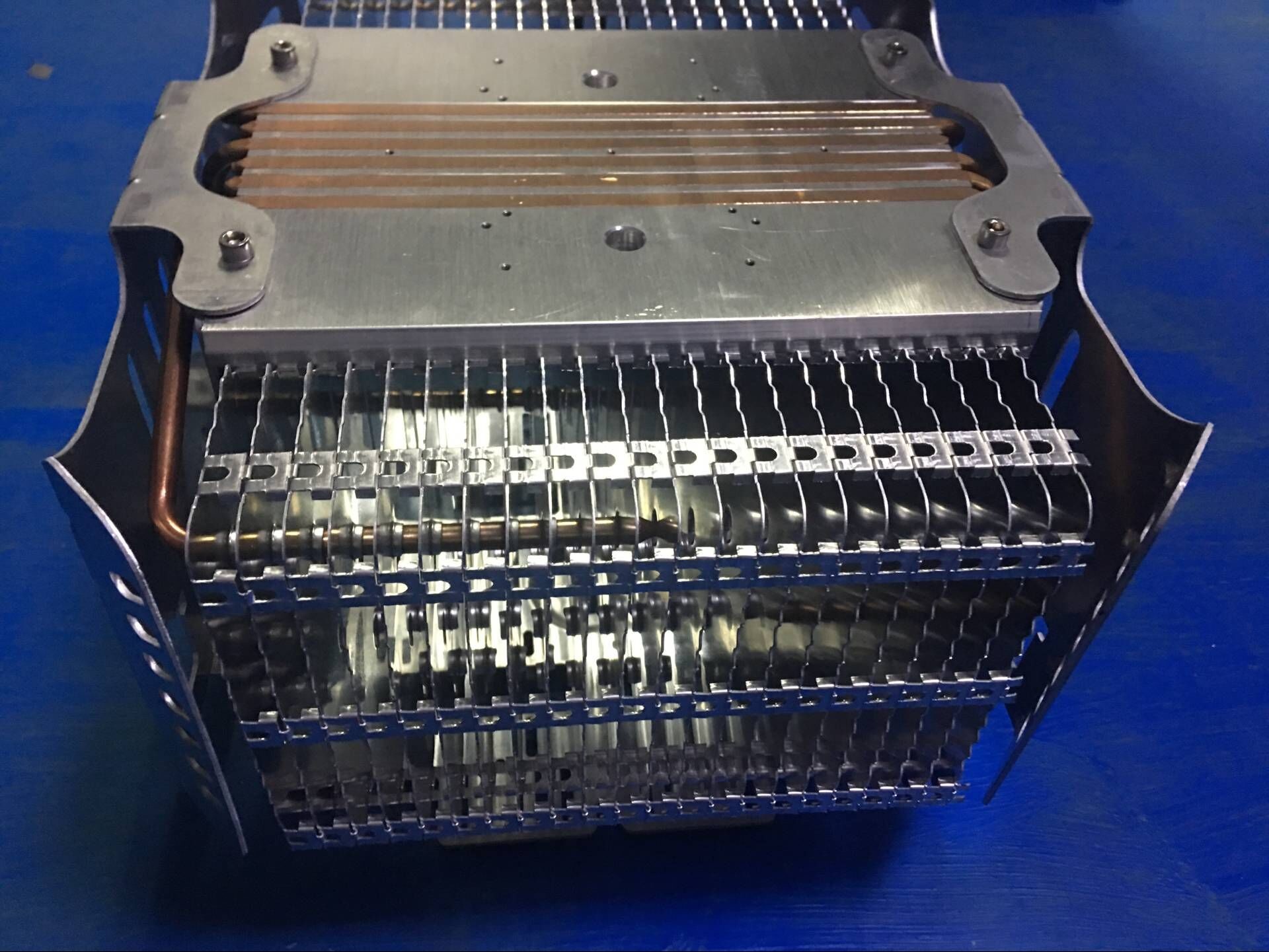 200W Customize Copper Pipe Heat Sink / High Density Copper Aluminum Fin ...